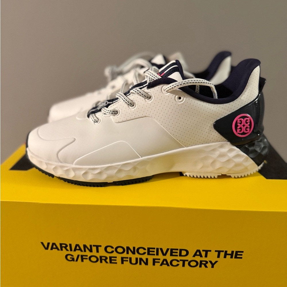 G/FORE White and Black Sneakers with Pink Logo women’s size 8 NIB